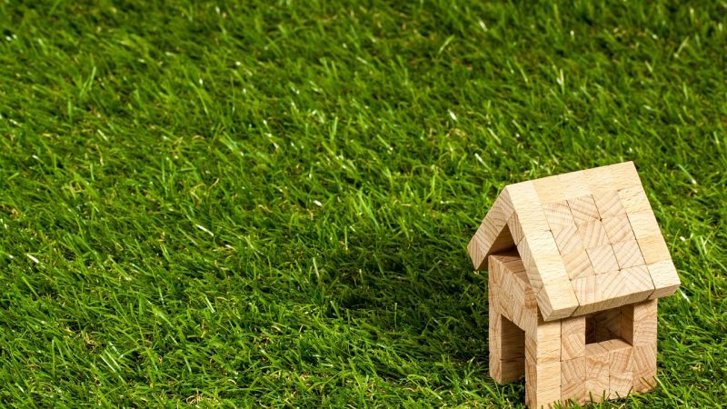 property 把这站拆成几个能核对的数字